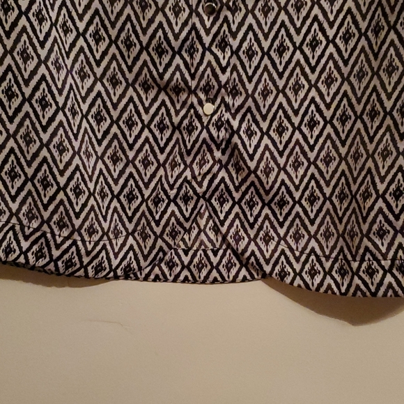 Abs Platinum back button up shirt - Picture 4 of 4